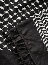 Load image into Gallery viewer, Original Hirbawi Kufiya / Keffiyeh | Palestinian Scarf - Inverted
