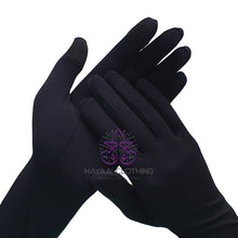 Load image into Gallery viewer, Eminence Touch Screen Gloves Without Grips
